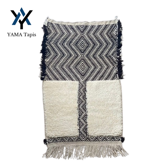 Tapis "Douceur Géométrique" 116x76 cm - Noir et Blanc &motifs géométriques subtils, Idéal pour Chambre à Coucher et Salon