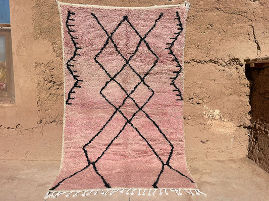 Pastel Pink Moroccan Wool Rug 6.5x3.6 ft – Handmade Diamond Carpet with Black