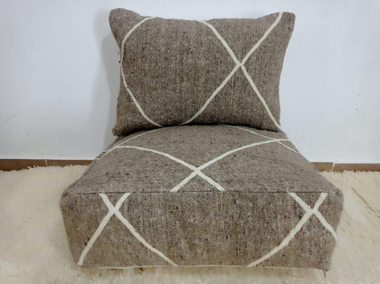 Pouf marocain Hanbel gris avec coussin assorti – Ottoman fait main en laine et coton pour salons et chambres modernes (60 x 60 x 20 cm)