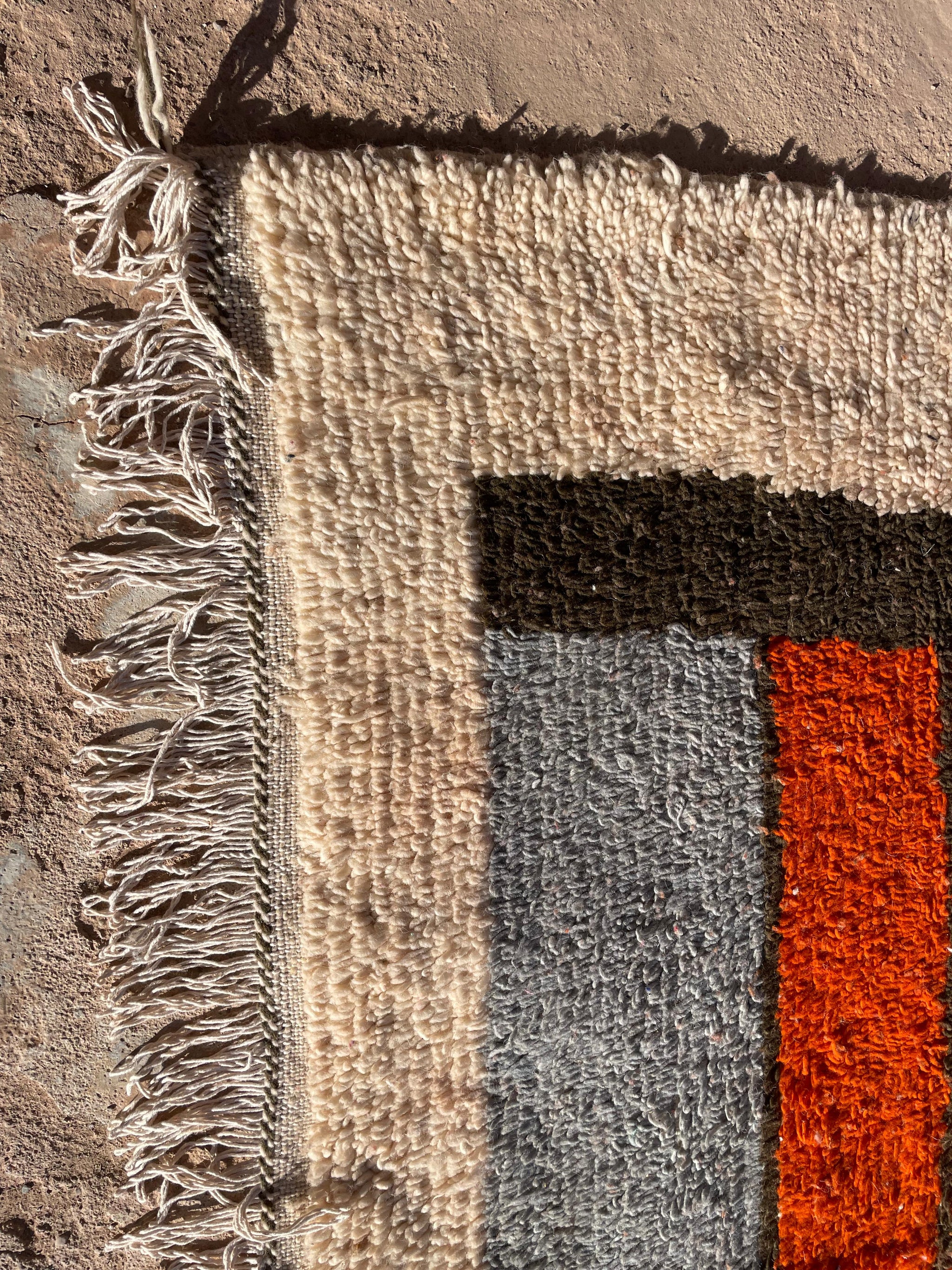 Beige Moroccan Rug 8x5 ft – Abstract Face Design Handmade Wool Carpet