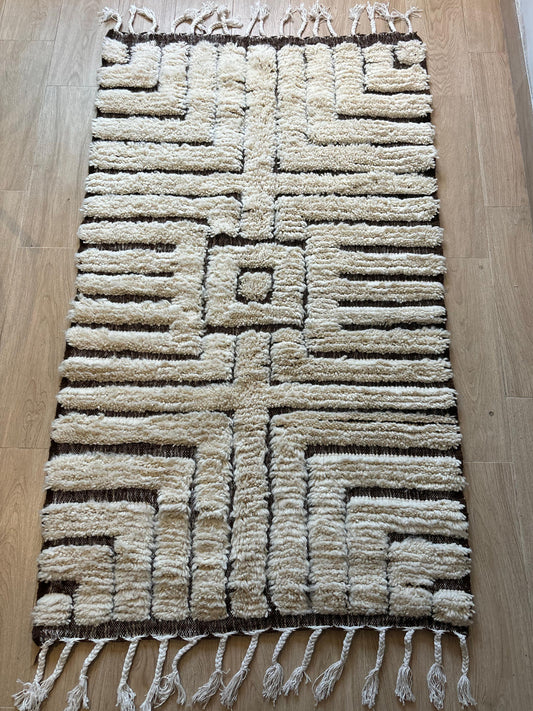 Beige and Brown Moroccan Wool Rug – 6.5x3.3 ft Berber Carpet for Modern Interiors
