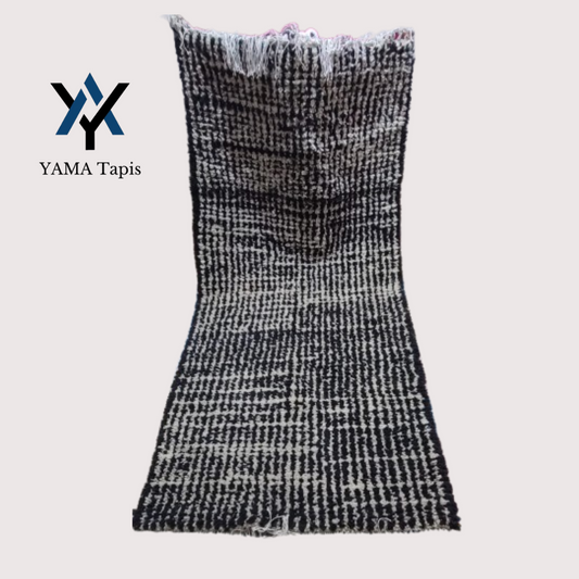 Black and White Moroccan Rug 5x3.3 ft – Glitch Pattern Handmade Wool Carpet